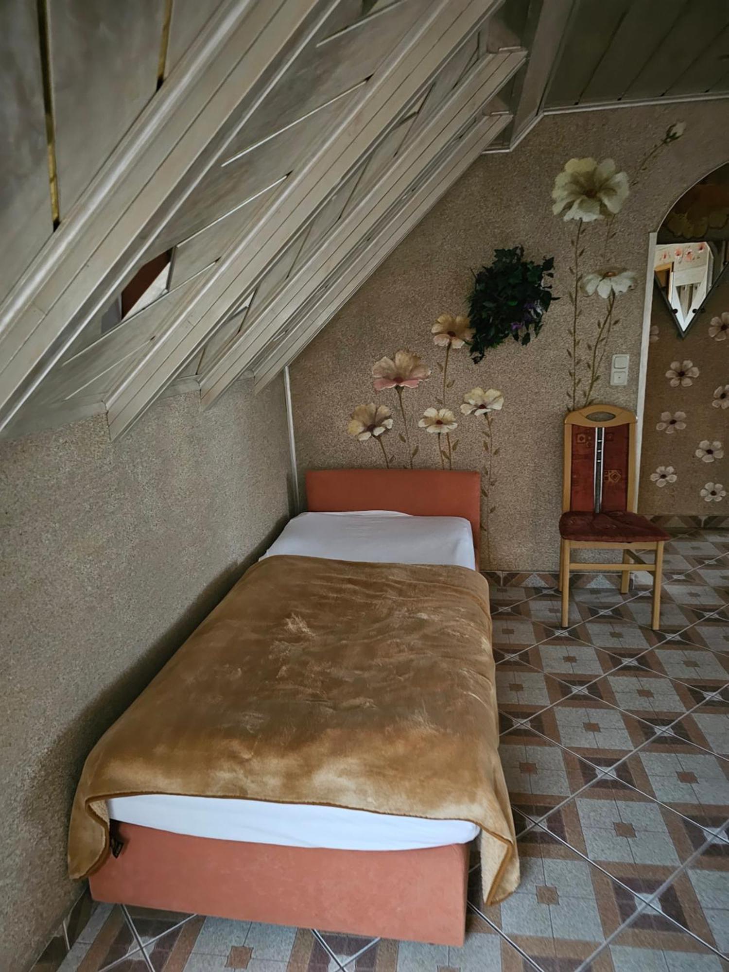 Hotel Tenne Viernheim Eksteriør bilde
