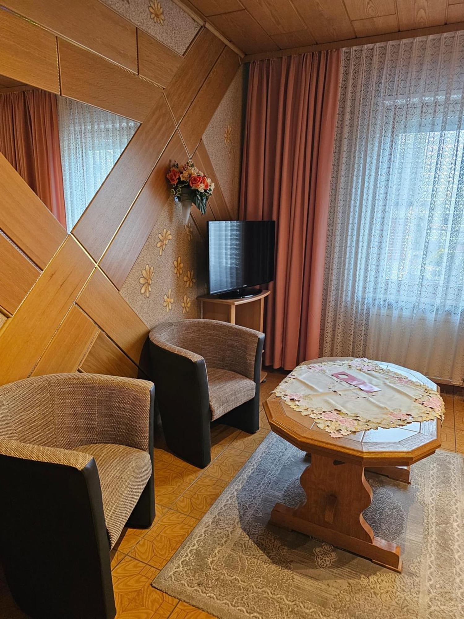 Hotel Tenne Viernheim Eksteriør bilde