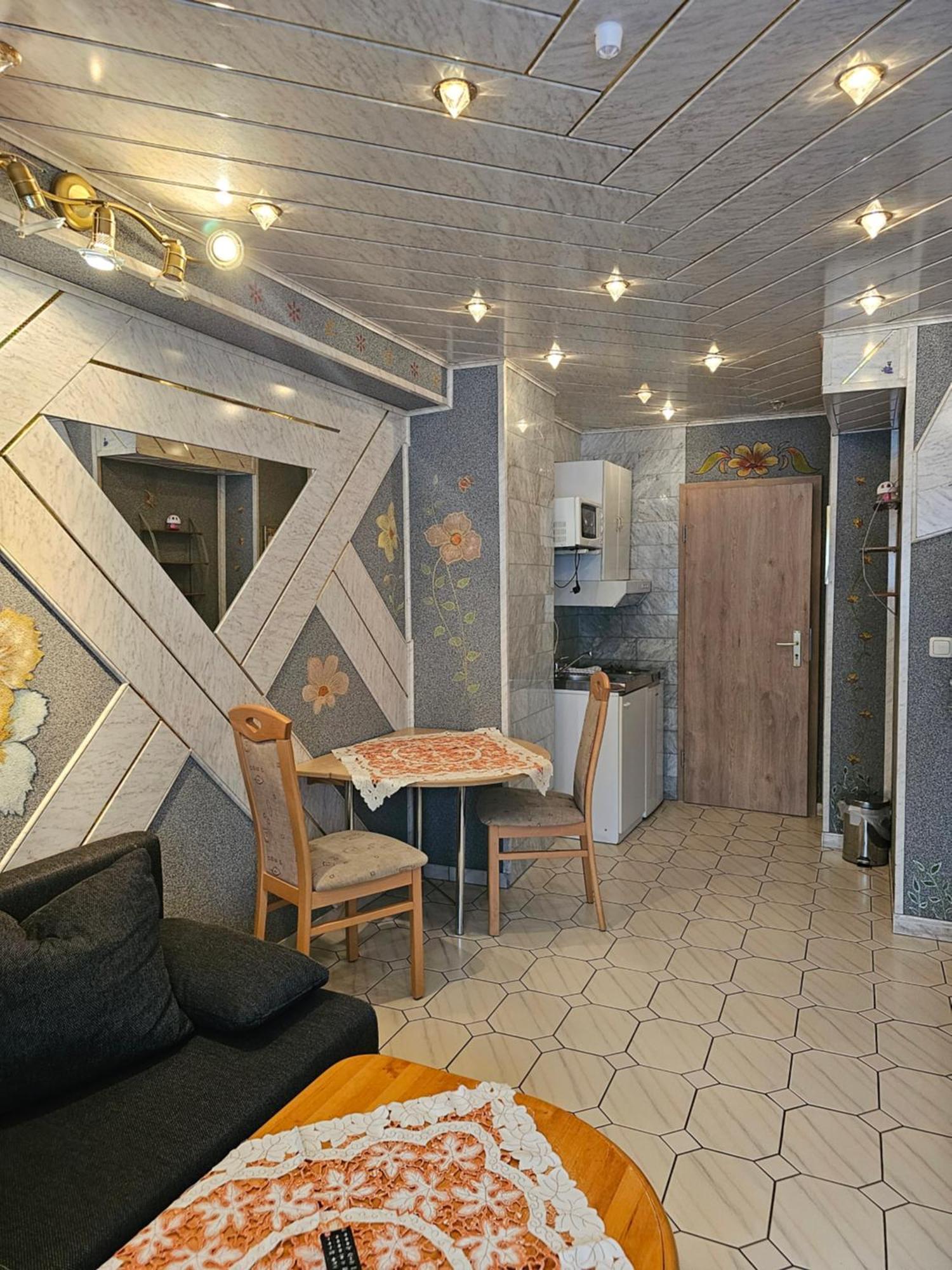 Hotel Tenne Viernheim Eksteriør bilde