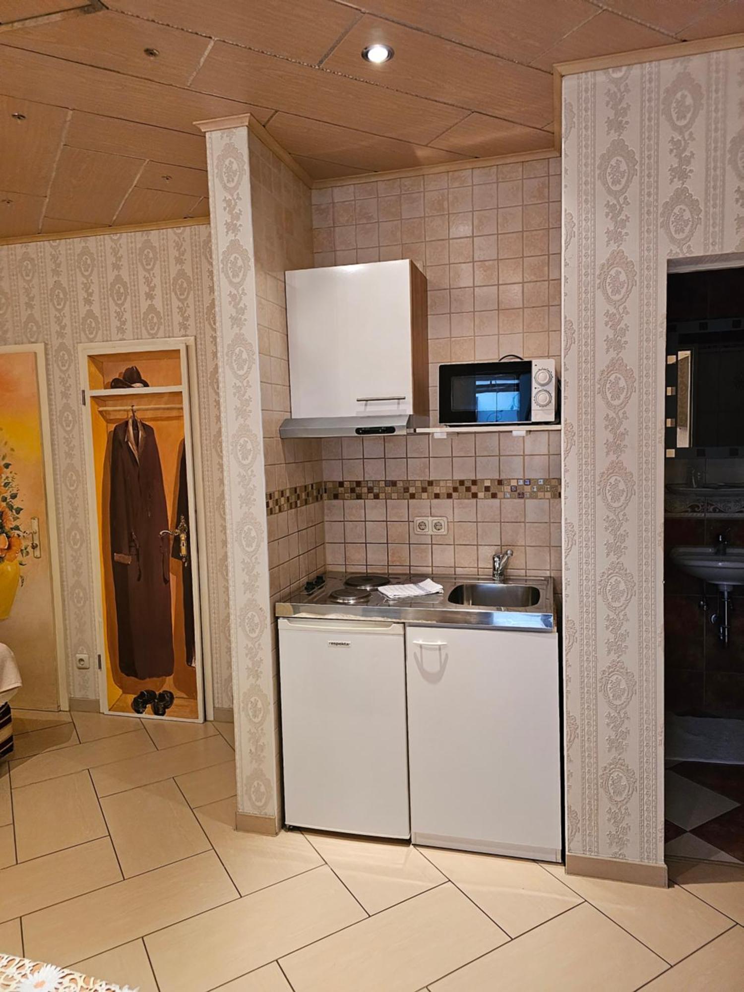 Hotel Tenne Viernheim Eksteriør bilde