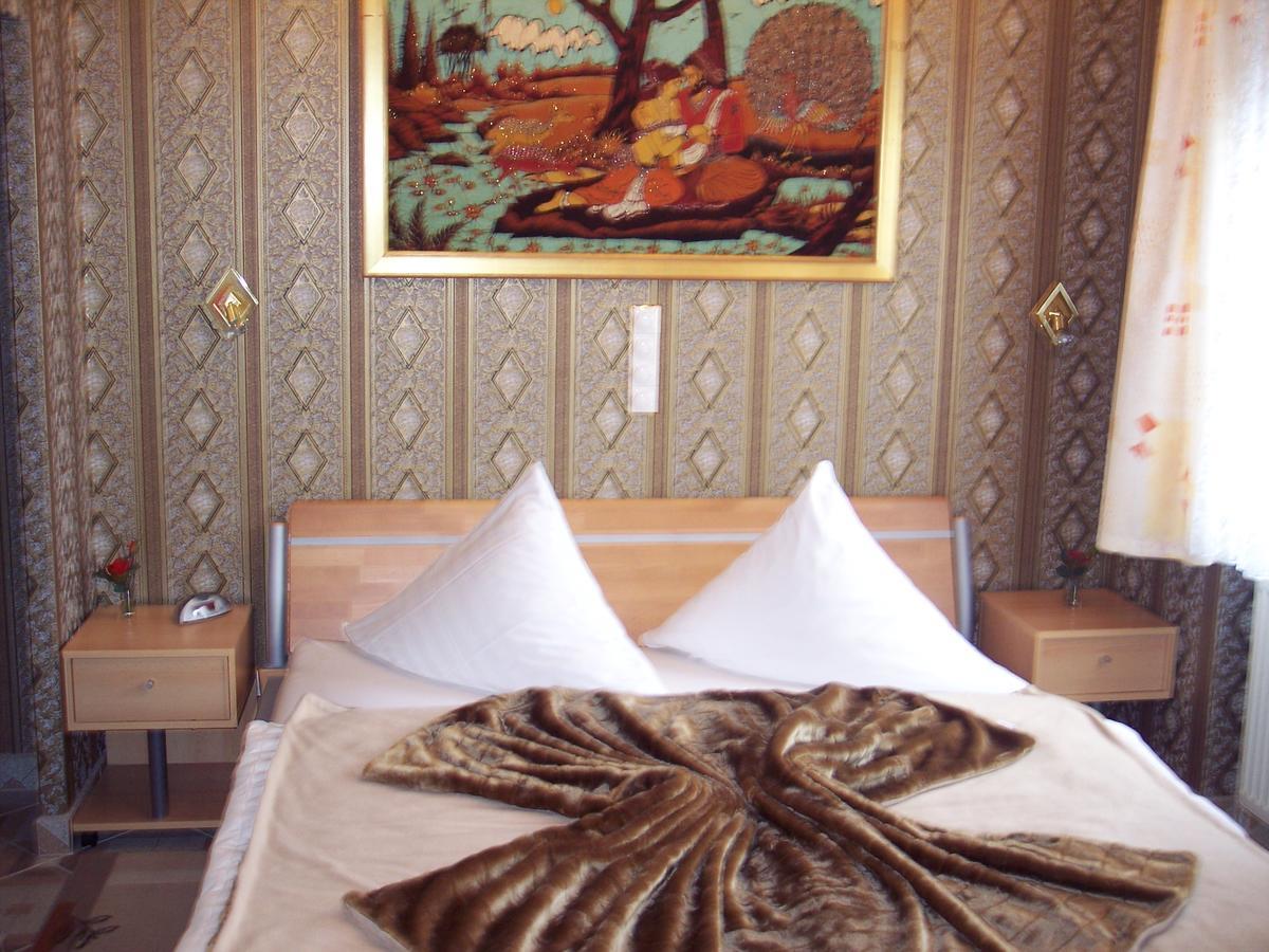 Hotel Tenne Viernheim Eksteriør bilde